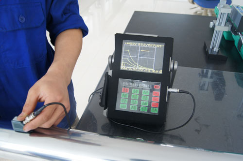 ������̽����